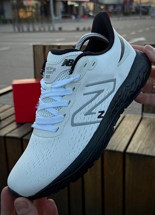 Літні легкі кросівки new balance fresh foam 880 чоловічі білі в сітку