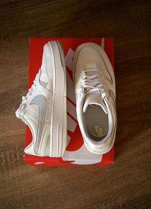 Чоловічі оригінальні кросівки nike gamma force 44,5 (29 см)