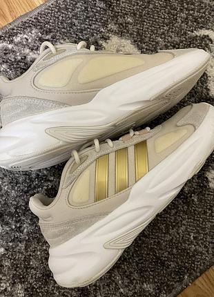 Жіночі кросівки adidas ozelle бежеві 38/розмір 2