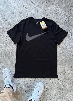 Чоловіча футболка nike , чорна футболка найк