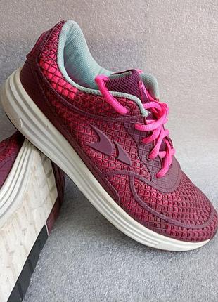 Жіночі кросівки active.. розмір 40