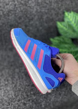 Кросівки adidas розмір 40 25,5 сантиметрів