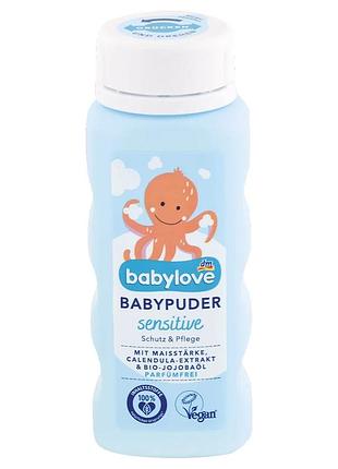 Дитяча присипка babylove puder sensitive з екстрактом календули та олією жожоба 100 гр, від dm (німеччина)