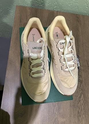 Кроссовки фирмы lacoste, унисекс