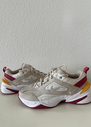 Кросівки nike m2k tekno (оригінал)    колір: бежевий з бордовими вставками стан: нові, не носилися  розмір: 42 (27 см по устілці)