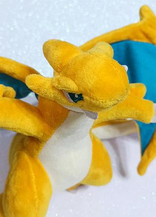 Мягкая игрушка покемон чарезард
плюшевая игрушка pokémon charizard 3