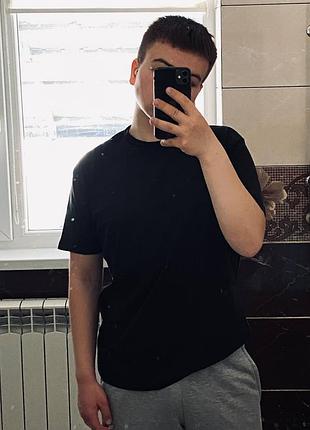 Футболка gap класична чорна