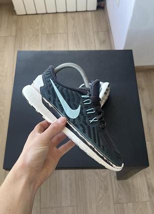 Кросівки nike