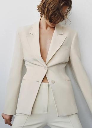 Приталенный блейзер zw collection