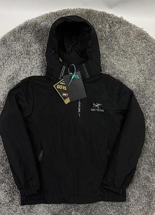 Вітрівка arc'teryx чорна