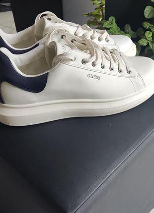 Мужские сникерсы guess