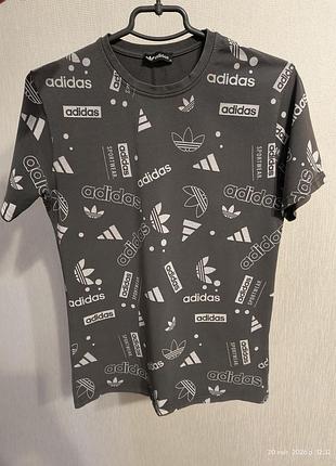 Футболка adidas серая для подростка.