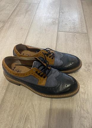 Чоловічі туфлі clarks броги оксфорди 46 розмір / зроблено в індії