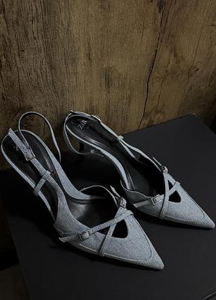 Zara туфлі