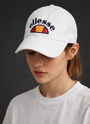 Нова оригінальна біла кепка з вишивкою лого ellesse