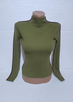 Лонгслив в рубчик.zara. s