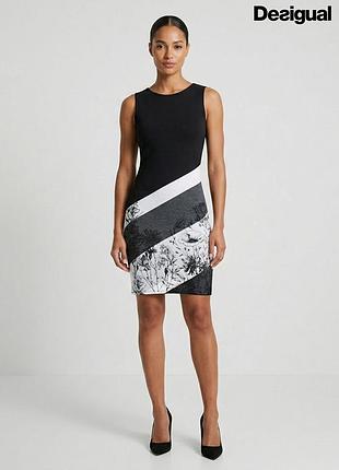 Оригинальное черное серое платье облегающее с узором цветов desigual s