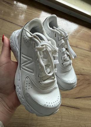 Кросівки new balance