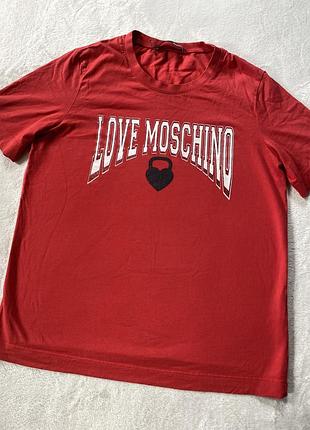 Червона яскрава оверсайз бавовняна котонова футболка з блискучим написом love moschino