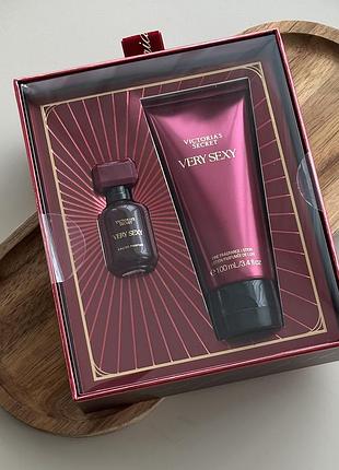 Оригінальні набори від victoria’s secret — ідеальний варіант на подарунок або для себе ❤️