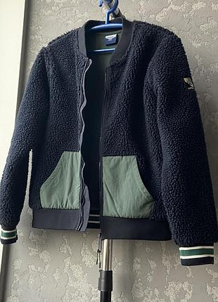 Тёплая куртка бомбер superdry тедди  б/у