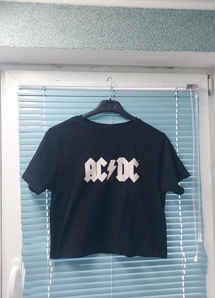 Жіноча бавовняна вкорочена футболка  мерч ac/dc (primark)