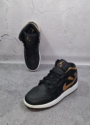 Кросівки air jordan 1 mid gs баскетбольні шкіряні черевики dunk жіночі