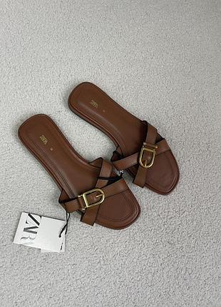 Коричневі шльопанці zara , шльопки зара