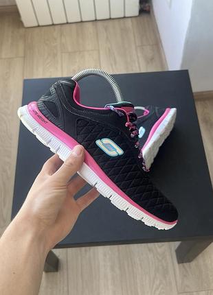 Кросівки skechers