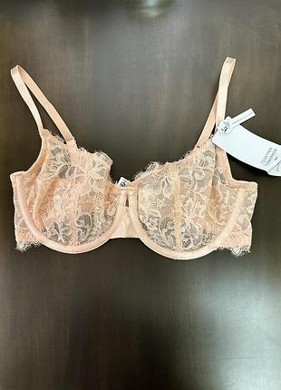Бюстгальтер hunkemöller