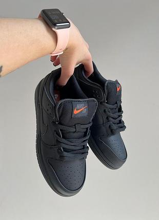 Черные кроссовки nike sb dunk low total black leather
