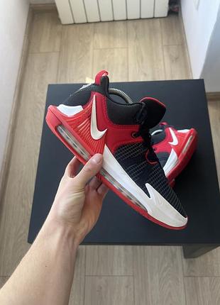 Кросівки nike