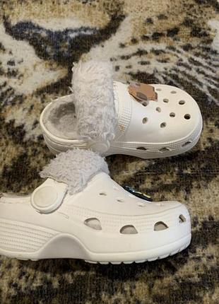 Дитячі утеплені сабо від компанії crocs