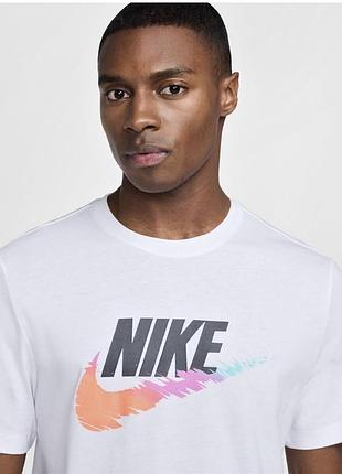 Белая футболка из коллекции nike, размер l