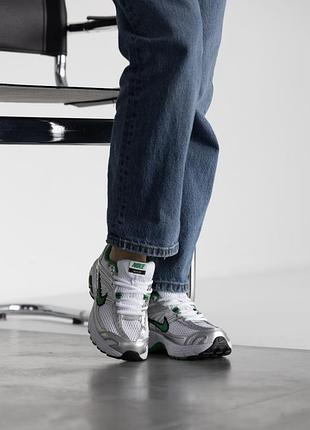 Nike air max moto 2k green silver black