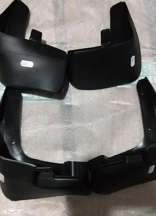 Бризковики гумові комплект 4 штуки daewoo lanos, sens