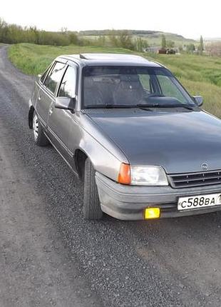 Дефлекторы окон, ветровики на opel kadett e седан 1985-1991 (скотч) av-tuning