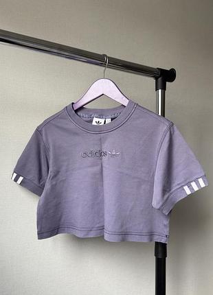 Футболка adidas жіноча,xs,фіолетова