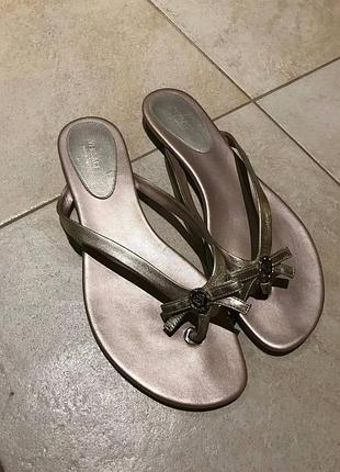 Шлепанцы versace