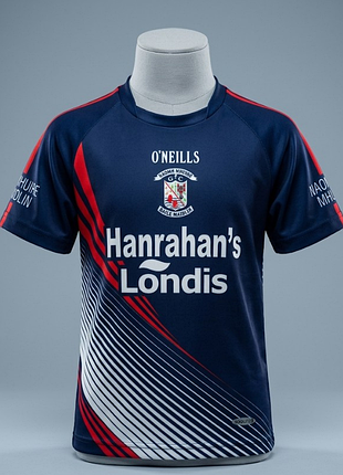 Профессиональная подростковая спортивная футболка o'neills naomh mhuire gfc. 100% полиэстерколлекционная вещь для ценителей редкой спортивной формы.