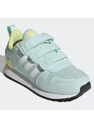 Кроссовки adidas адидас