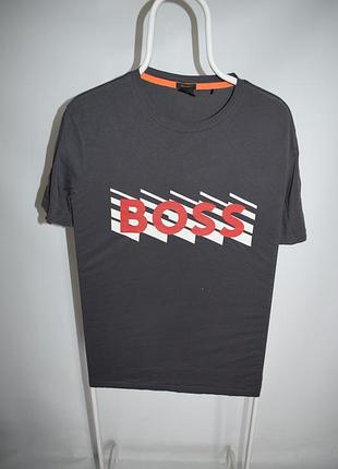 Футболка hugo boss з великим логотипом