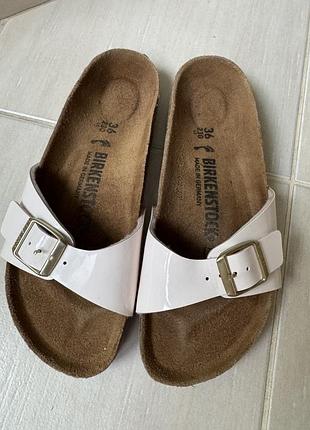 Продам шльопанці birkenstock