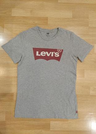 Стильная женская футболка, 💯 котон+еластан, оригінал, 
levis, size s/ m