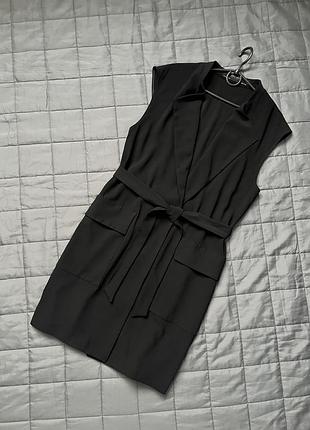 Красива подовжена жилетка костюм ного типу zara