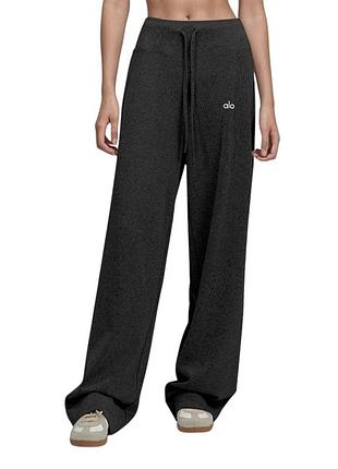 Жіночі штани палаццо alo yoga drawstring sweatpants чорні на зав’язці, вільний крій