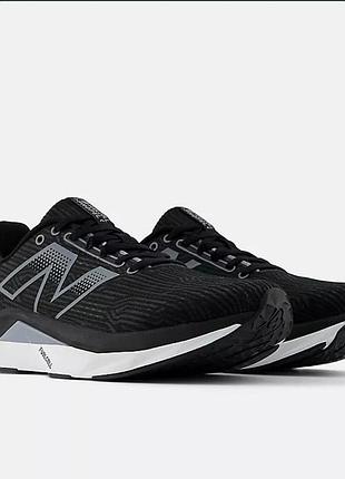 Кроссовки new balance fuelcell propel v5 mfcprb5 / wfcprb5 оригинал! 12 us / 46.5 eu (30 см) и 7.5 us / 40.5 eu (25.5 см)