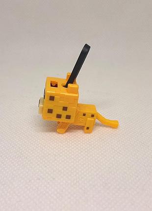 Игрушка kinder joy minecraft vc322 ocelot (zip fastener) уксус (застежка-молния) 4