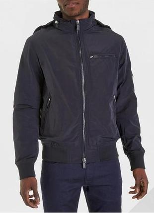 Бомбер, куртка, ветровка armani jeans bomber jacket with zip-out hood