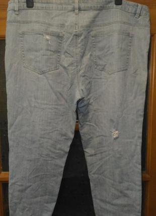 Стильные джинсы с потертостями и рванками2 фото